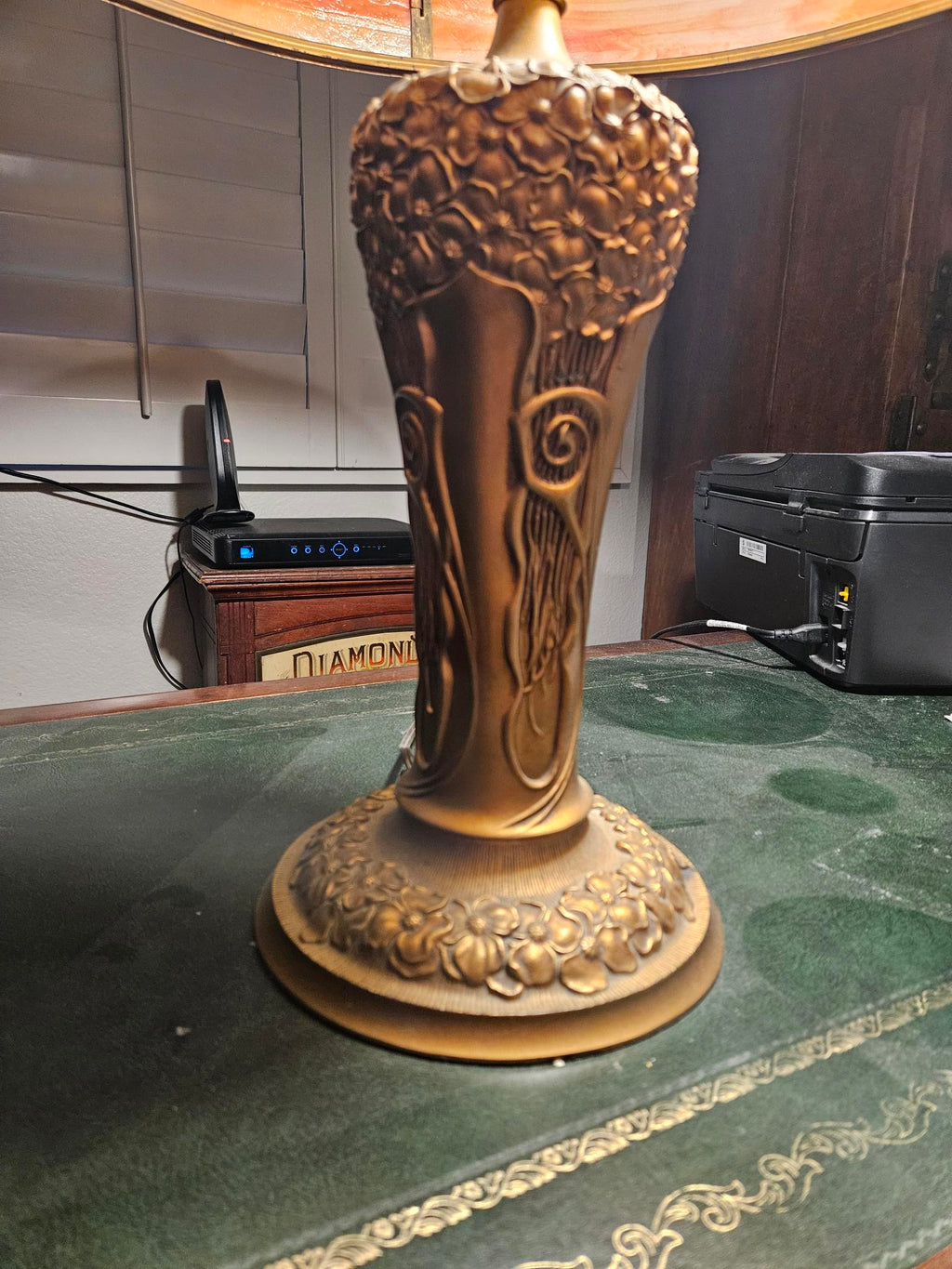 Vintage Charles Parker Art Nouveau Slag Glass Table Lamp 1910