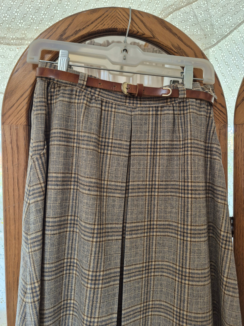 Vintage Pendleton Wool Skirt - Gray & Camel Pattern - Size 12 (Fits Modern 8) with Belt