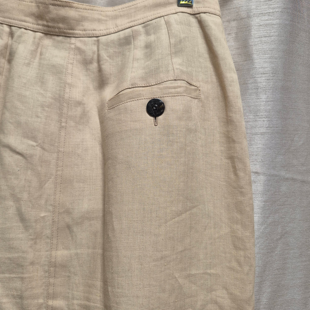 Gucci Vintage 100% Linen Skirt