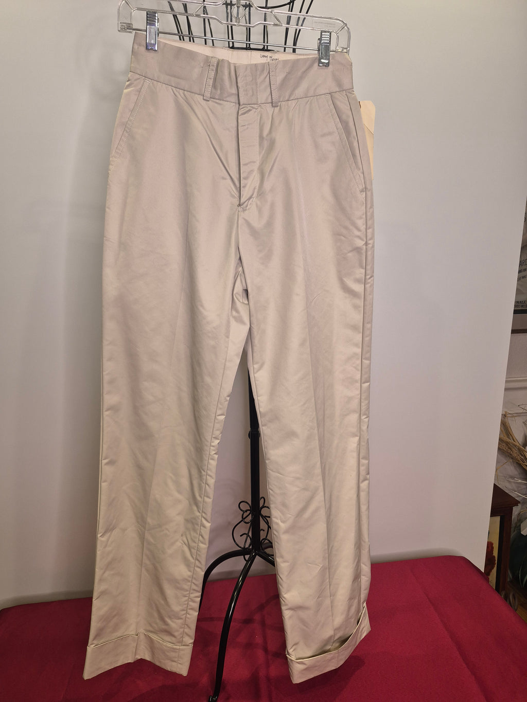 J. Lindeberg 1990s Cream Golf Pants | Cuffed | Double Hook & Eye | Size 27 Waist