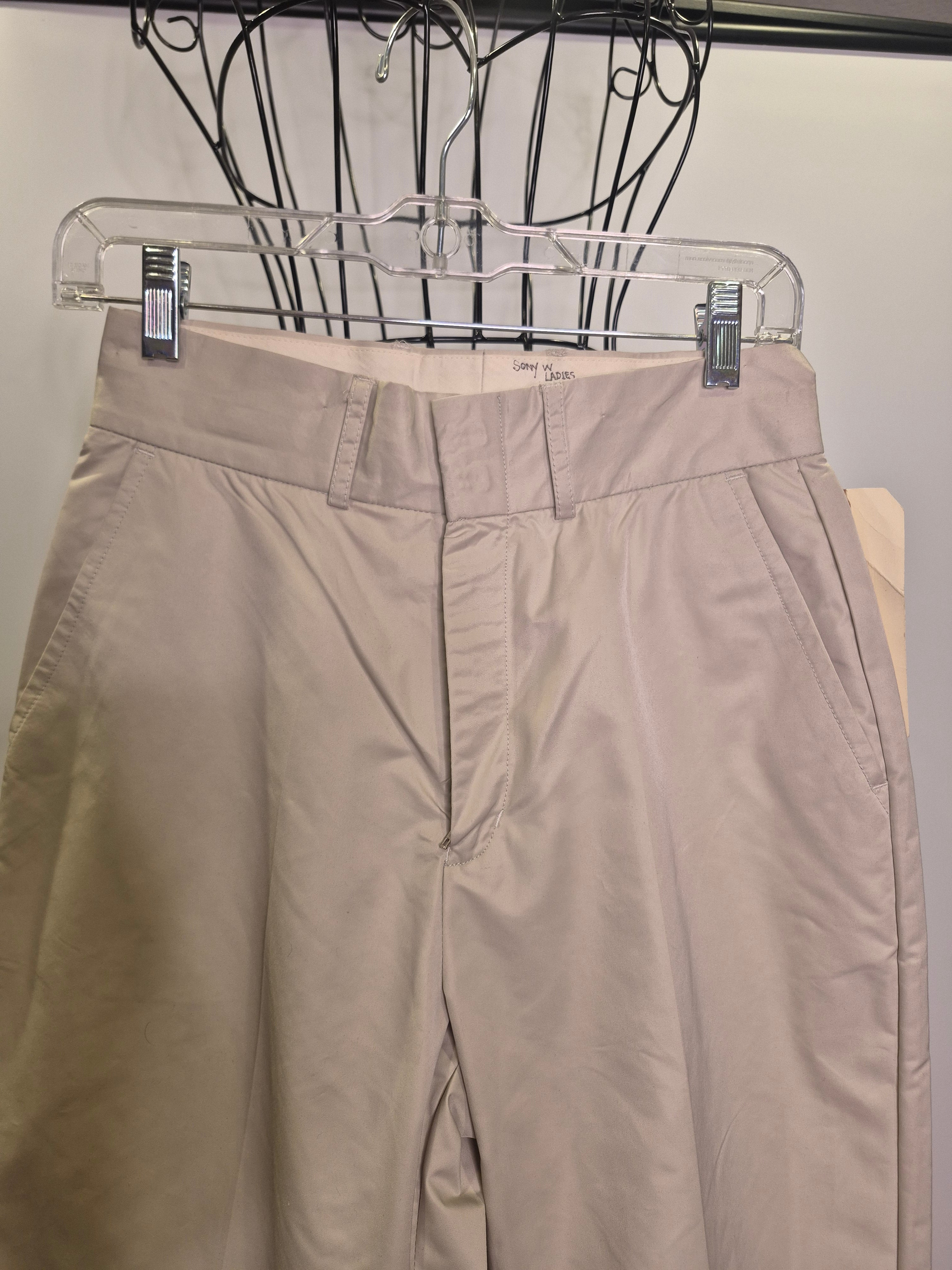 J. Lindeberg 1990s Cream Golf Pants | Cuffed | Double Hook & Eye | Size 27 Waist