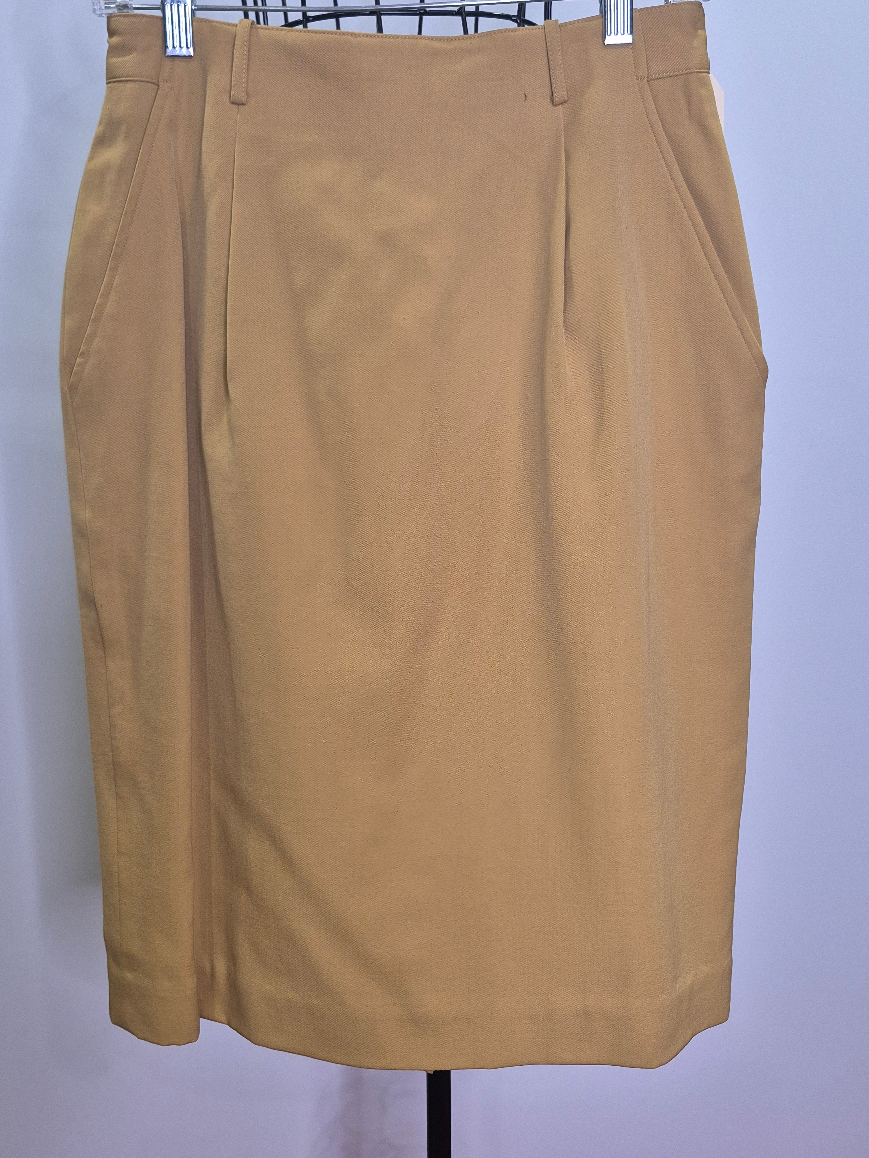 Liz Claiborne 1980s Knee-Length Mini Skirt with Pockets