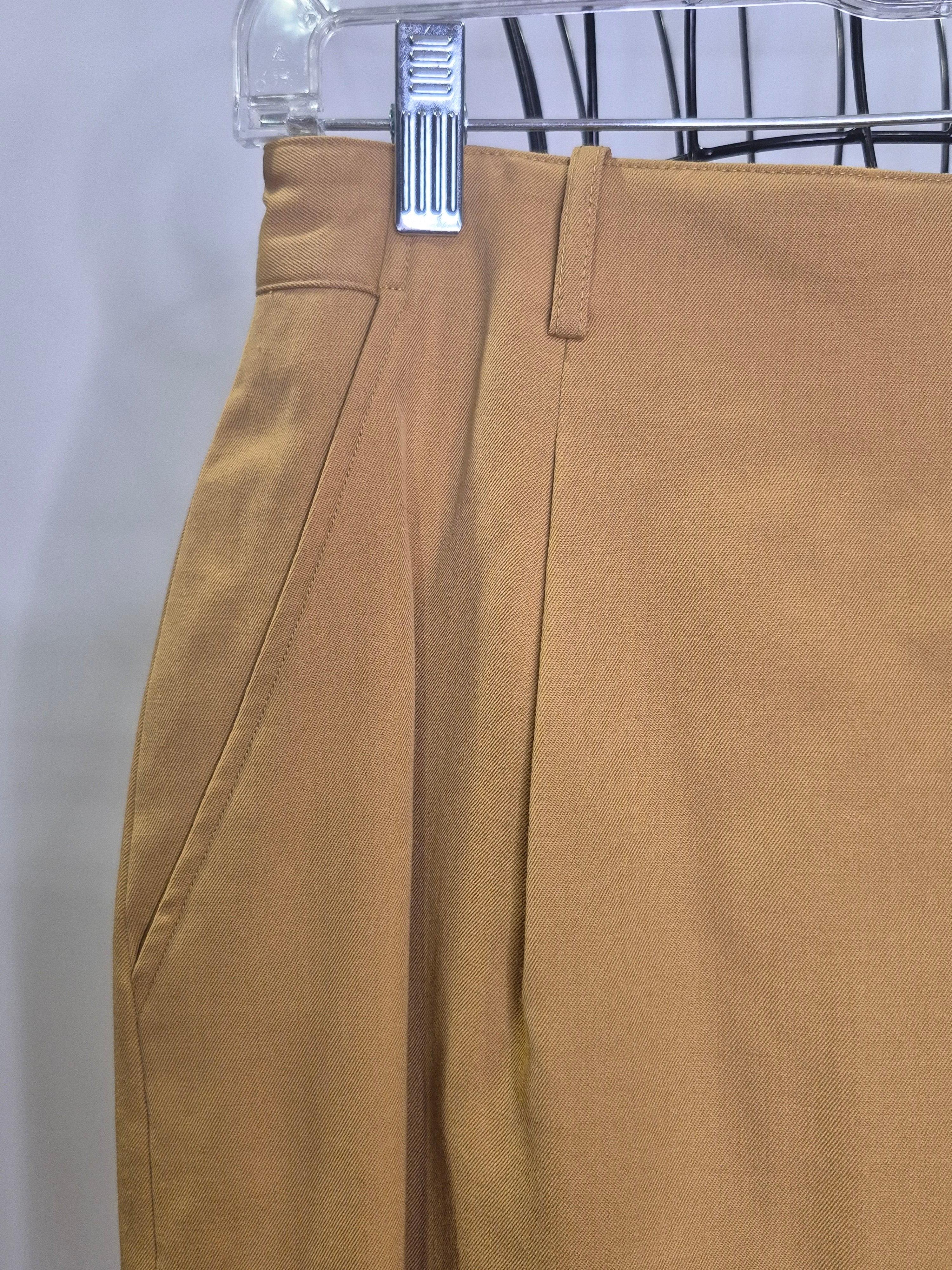 Liz Claiborne 1980s Knee-Length Mini Skirt with Pockets