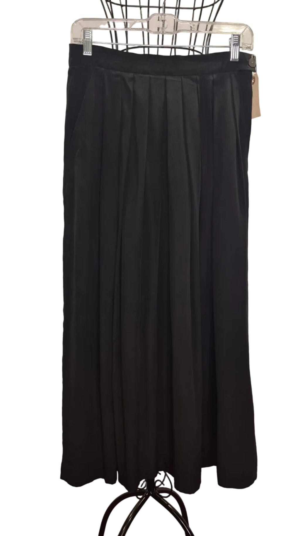 Jaeger 100% silk Pleated Skirt 1990s 28in waist Size 6