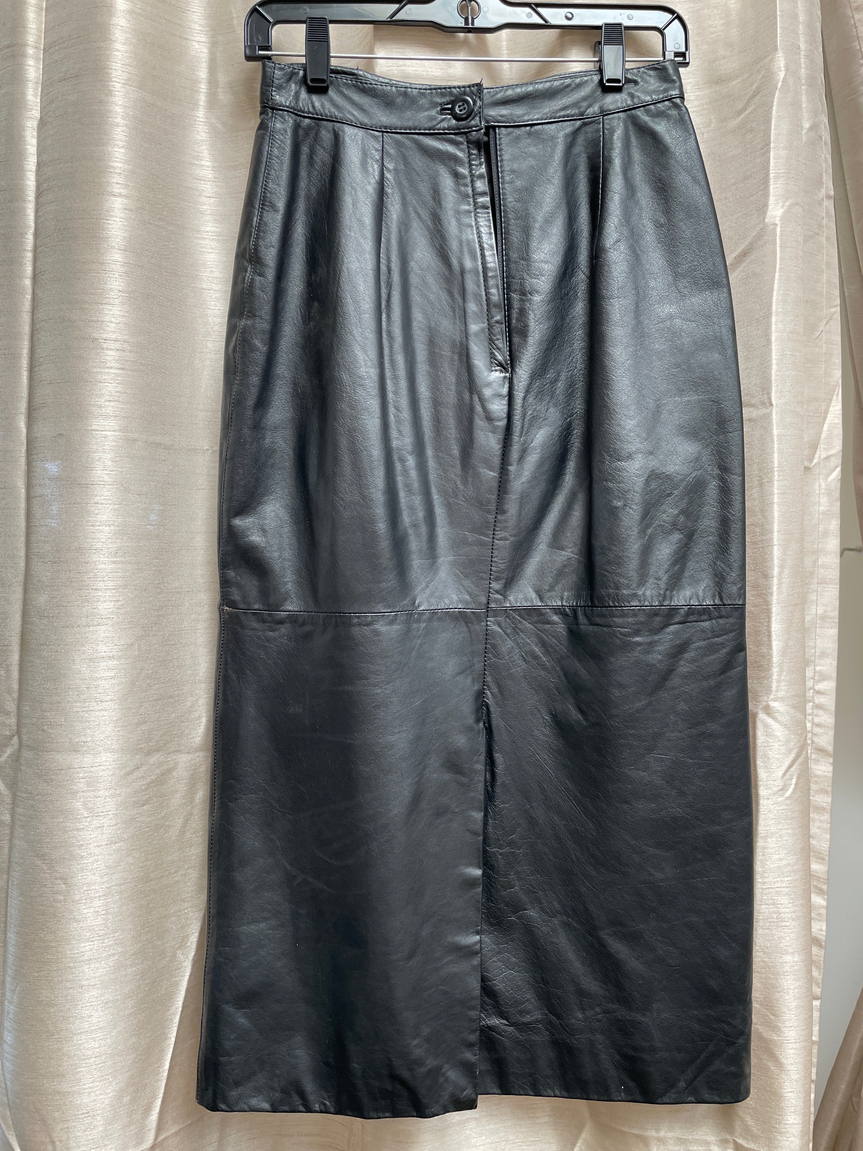 Vintage Genuine Leather Pencil Skirt - Size 8 Black mid calf