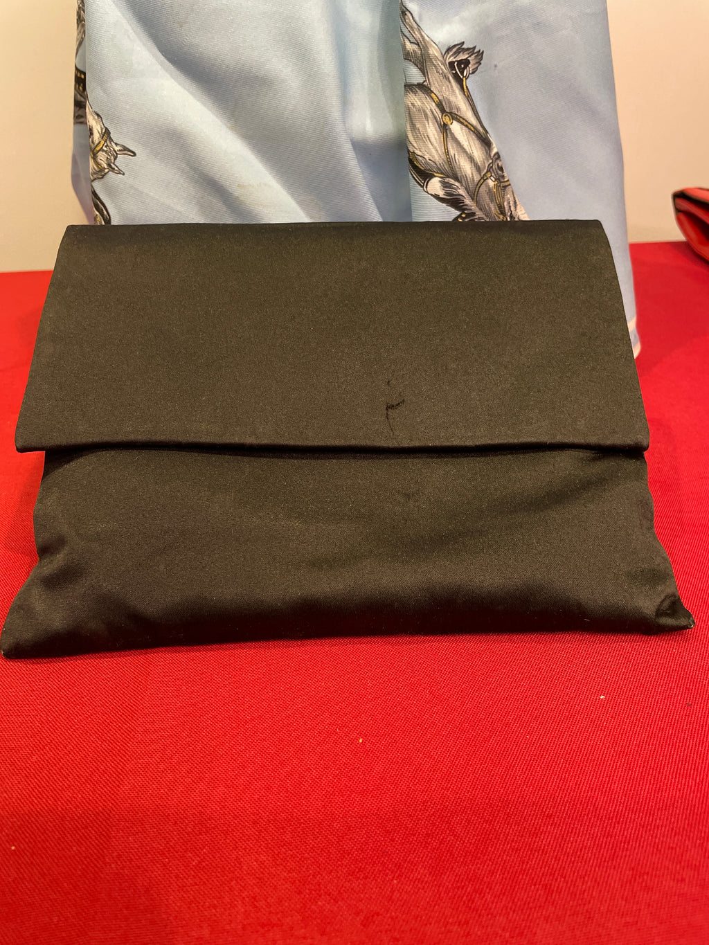 Koret Vintage Black Satin Clutch – Saks Fifth Avenue