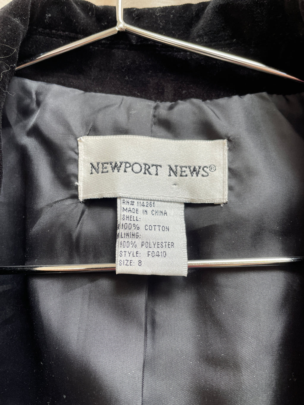 Vintage Newport News Blazer Size 8 - Velvet Feel