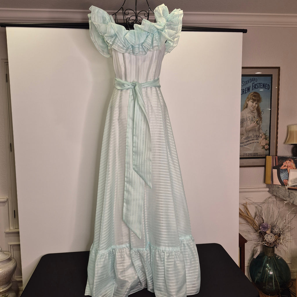 Roberta California Vintage Formal Dress – Light Blue Teal Ruffled Shoulder